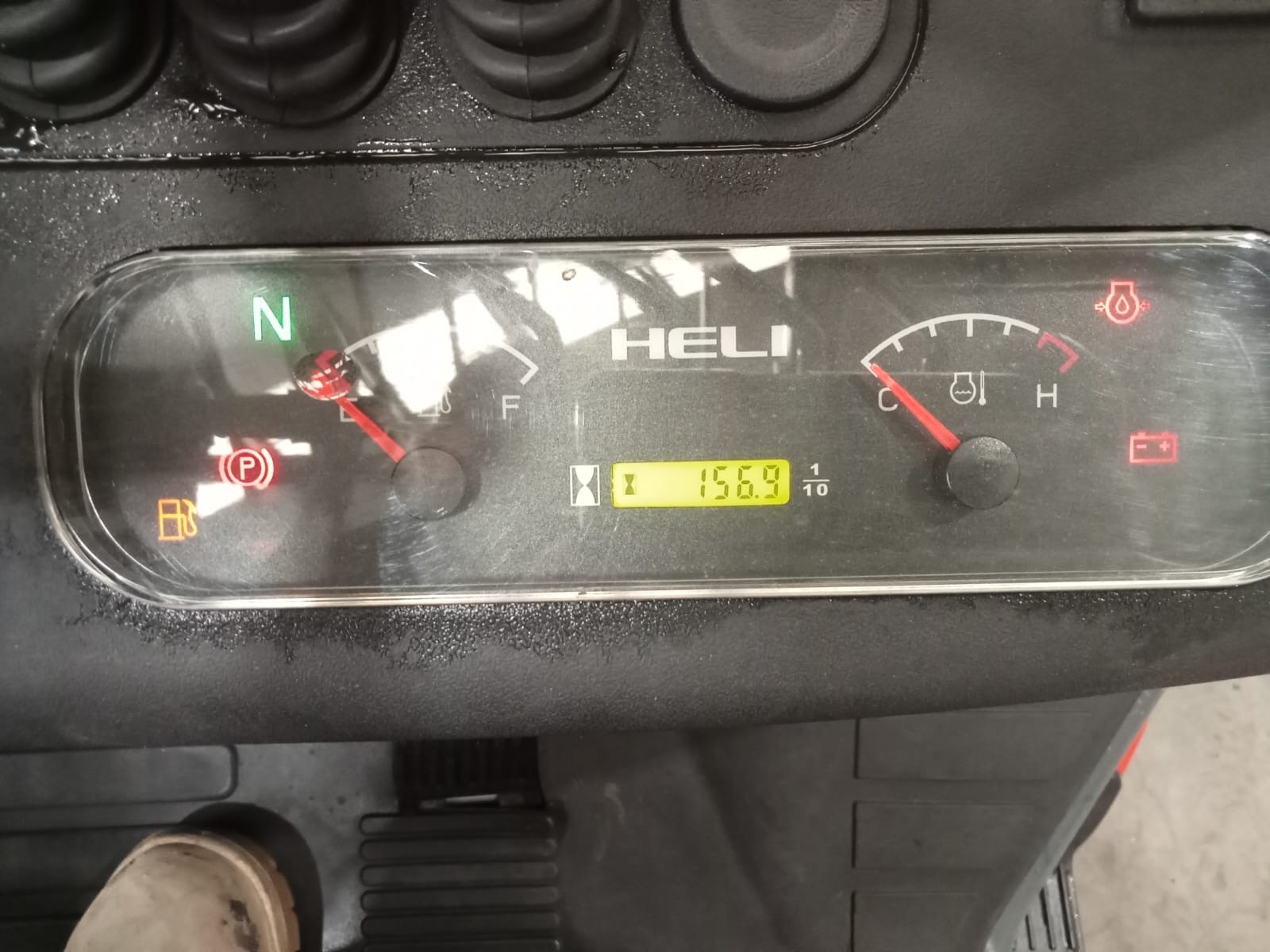 Heli 2.5t LPG Forklift - Ex Demo