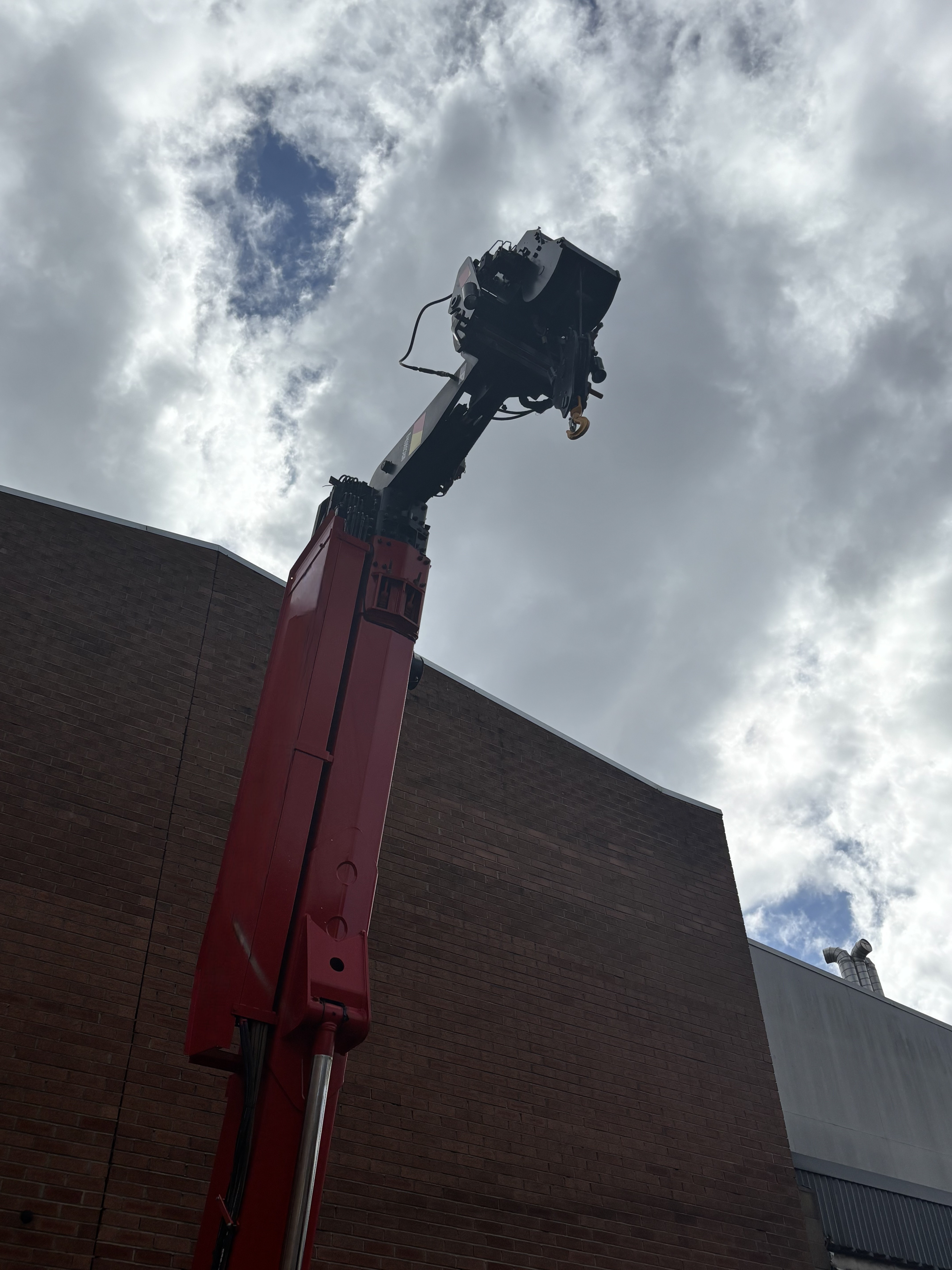 Used MRT-X2150 + Privilege image 3