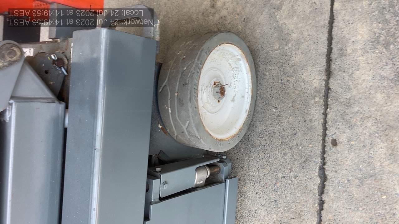 Used 19ft Skyjack Scissor Lift image 5