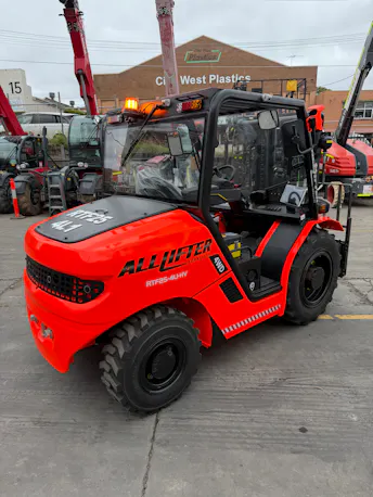 ALL LIFTER 2.5T Li-Ion RT forklift