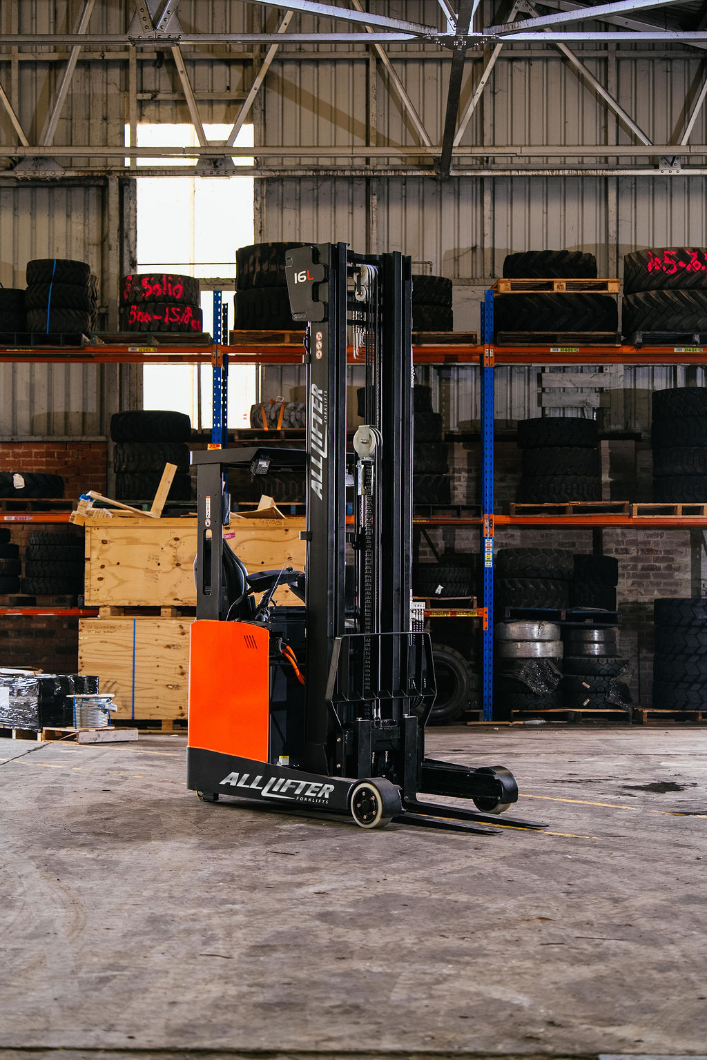 ALLLIFTER High reach truck image 2
