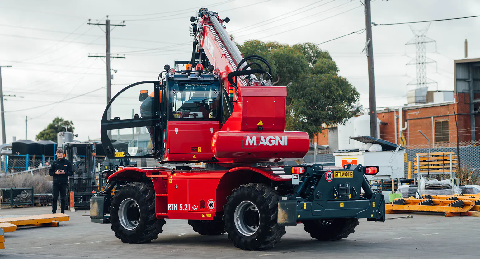 magni telehandler