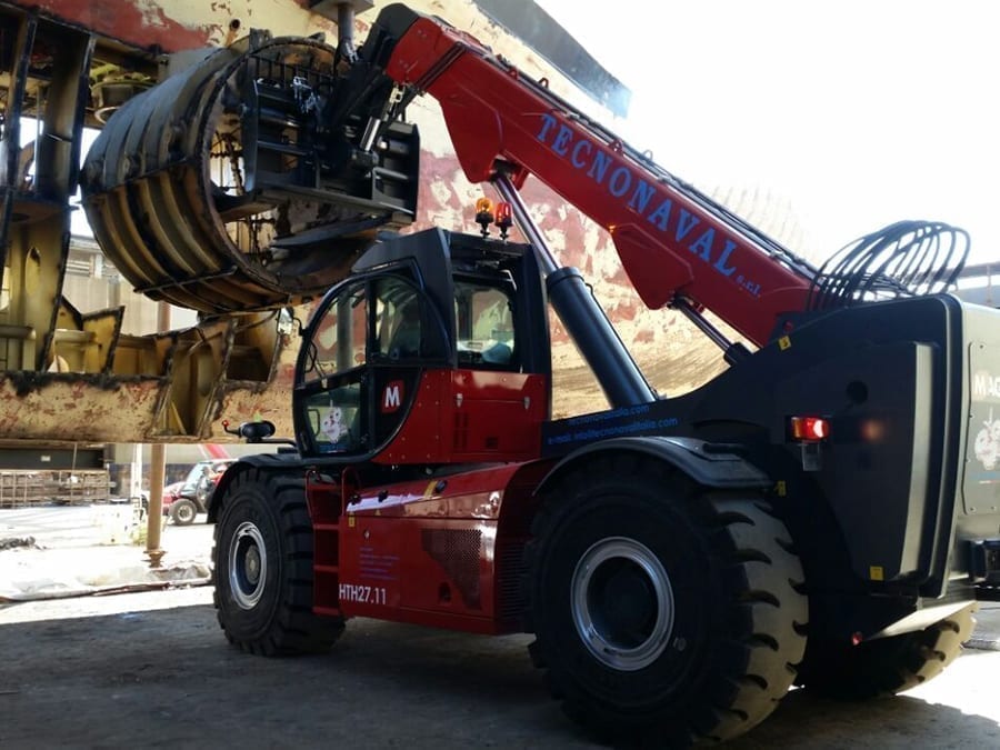 Magni HTH27.11 Heavy Duty Telehandler image 4