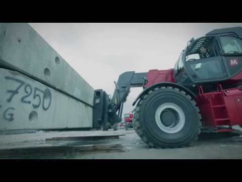Magni HTH50.14 Heavy Duty Telehandler image 3