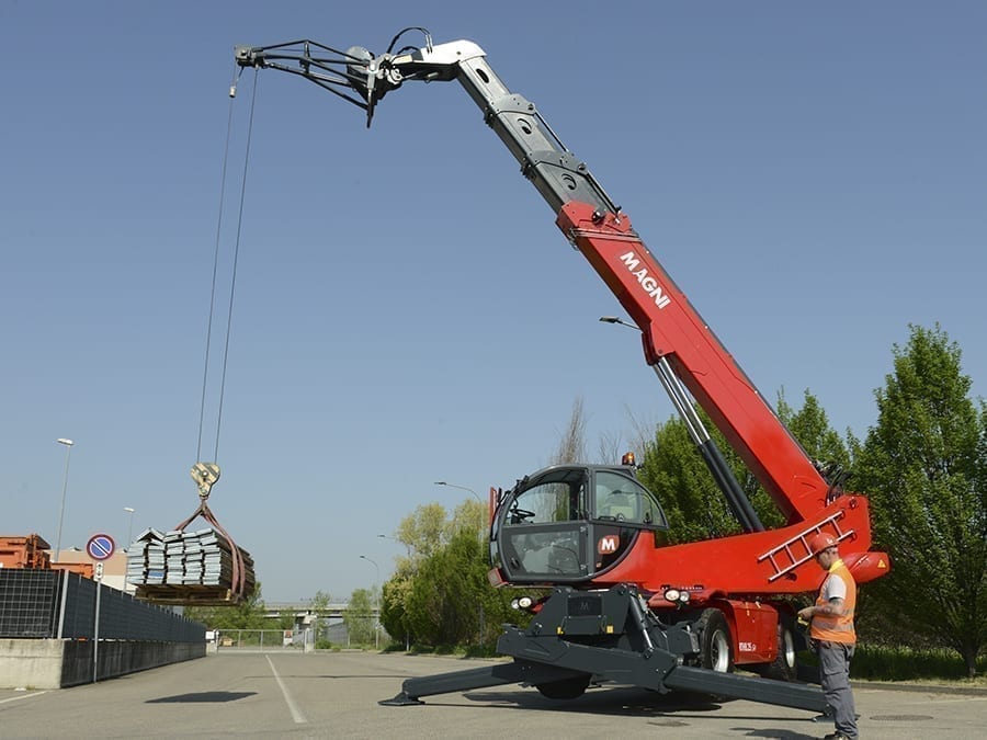Magni RTH8.27 Rotational Telehandler image 5